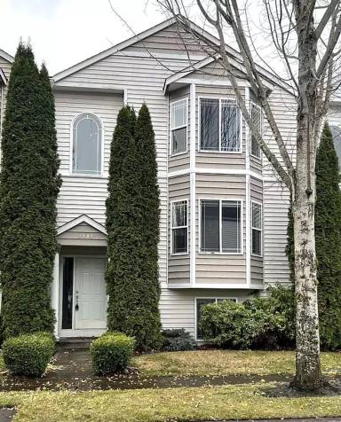 Main picture of 8447 13th Ave SE