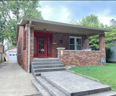 Main picture of 715 S Bennighof Ave