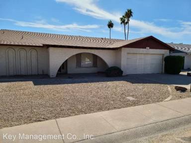 Main picture of 4923 W Christy Dr