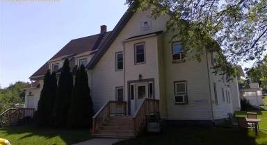 Main picture of 800 9th St