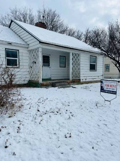 Main picture of 1302 S 4th Ave