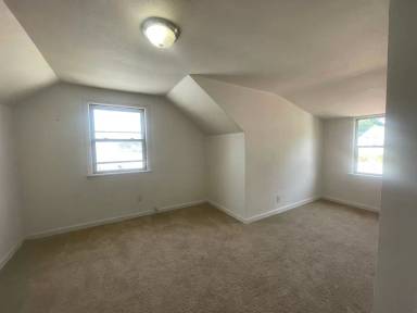 Main picture of 5554 N Hopkins St