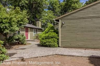 Main picture of 4916 Plomondon St