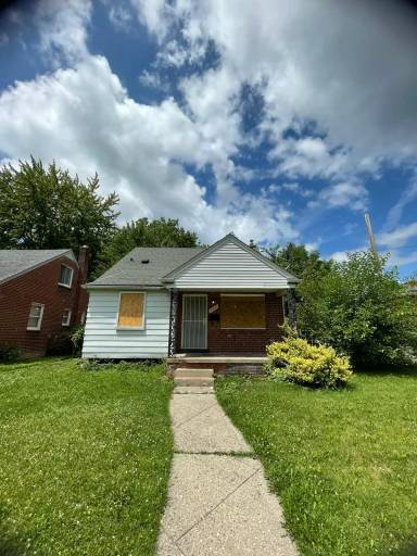 Main picture of 9387 Vaughan St