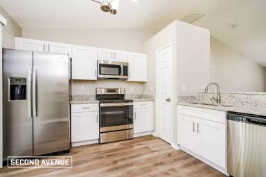 Main picture of 219 SE 18th Ter