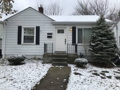 Main picture of 2631 Harris St