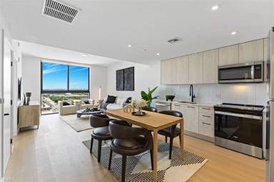 Main picture of 129 NW 30th St