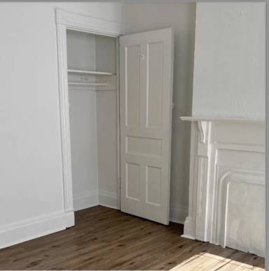 Main picture of 1102 Langtry St