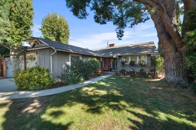 Main picture of 5844 Murietta Ave