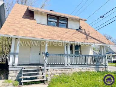Main picture of 1402 Prouty Ave
