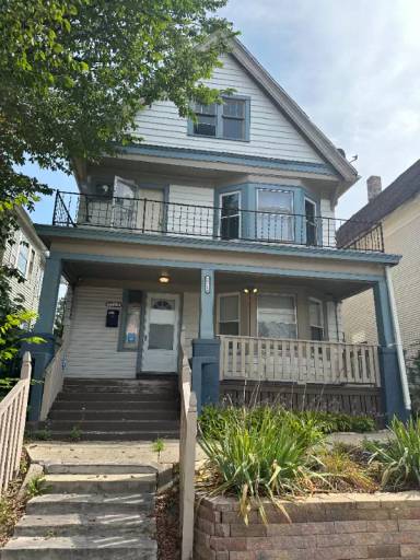 Main picture of 3220 N 9th St