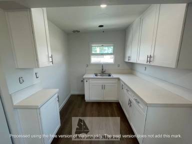 Main picture of 224 Elmira Ave