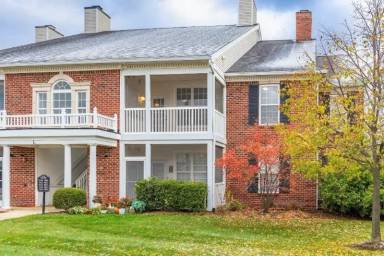 Main picture of 854 W Summerfield Glen Cir