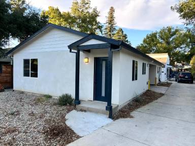Main picture of 5235 9th Ave