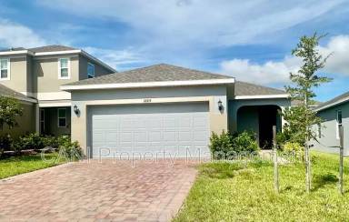 Main picture of 1889 Ross Hammock Ave