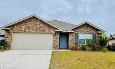 Main picture of 26132 Gilmore Way