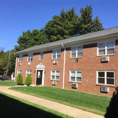 Main picture of 208 W Wayne Ter