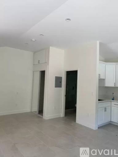 Main picture of 5839 Laramie Ave