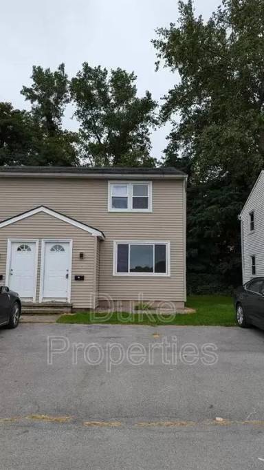 Main picture of 15 Rotterdam Rd