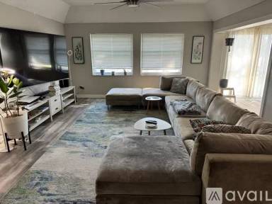 Main picture of 604 Cordova Grn