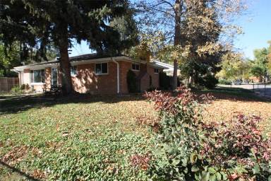 Main picture of 9301 Brooks Dr