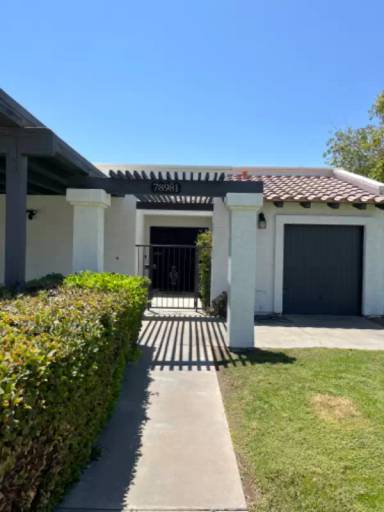 Main picture of 78990 Bayside Ct