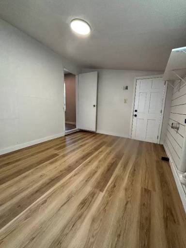 Main picture of 1104 J St NW