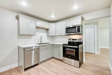 Main picture of 211 S 12th St