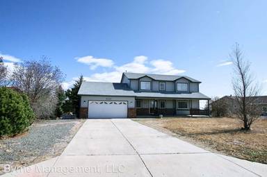 Main picture of 9669 Waterbury Dr