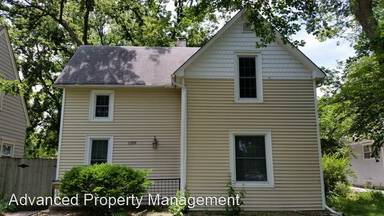 Main picture of 1109 Houston St