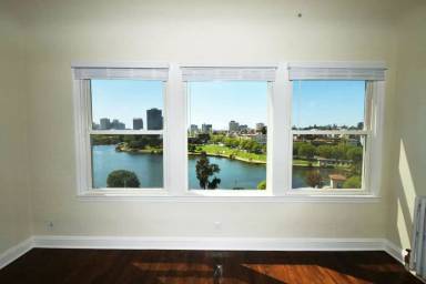 Main picture of Merritt Avenue Apartments
