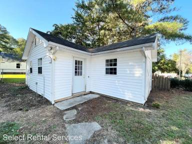 Main picture of 905 Tuscarora Ave