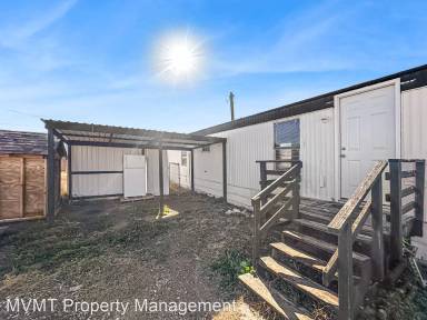 Main picture of 417 W Tyler Ave