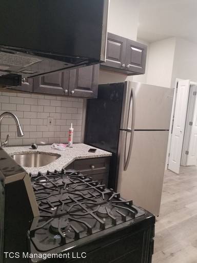 Main picture of 783 N 44th St