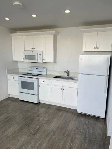Main picture of 570 N Cambridge St