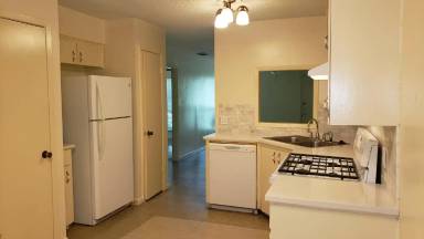 Main picture of 209 W William Cannon Dr