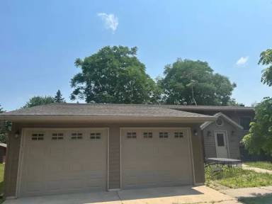 Main picture of 505 School Rd NW