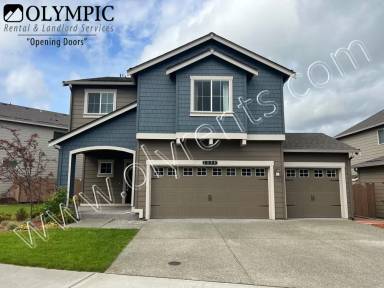 Main picture of 2844 Cassius St NE