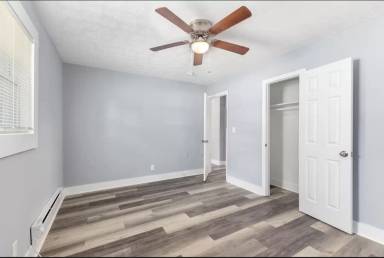 Main picture of 423 Mellon St