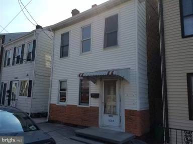 Main picture of 1028 E Market St