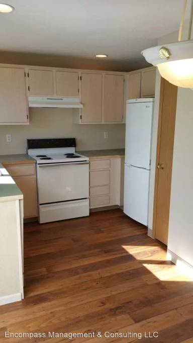 Main picture of 4792 Lancaster Dr NE