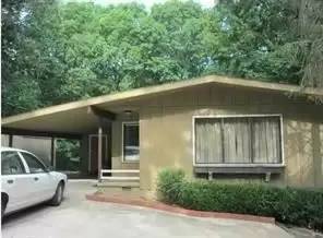 Main picture of 9 Newark Ln