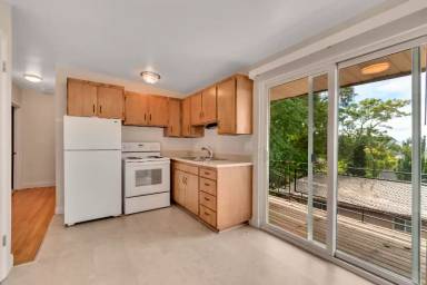 Main picture of 475 N Wall St