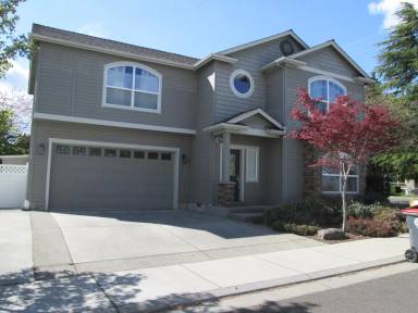 Main picture of 2160 Crestbrook Rd