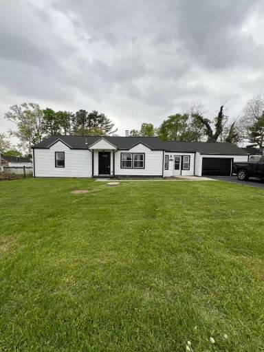 Main picture of 4003 Schroeder Ave