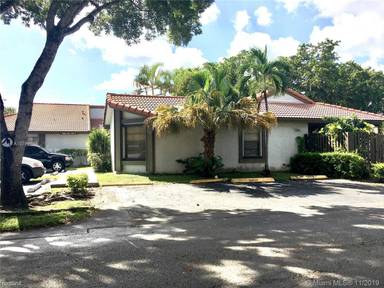 Main picture of 4840 SW 149th Ct