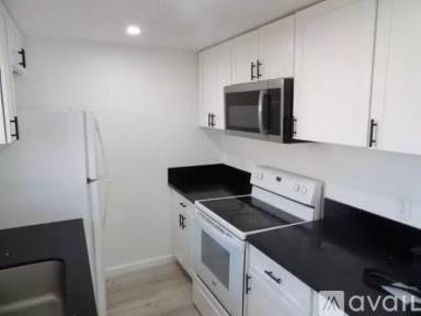 Main picture of 4085 49th St