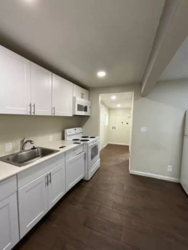 Main picture of 2533 W Southcross Blvd