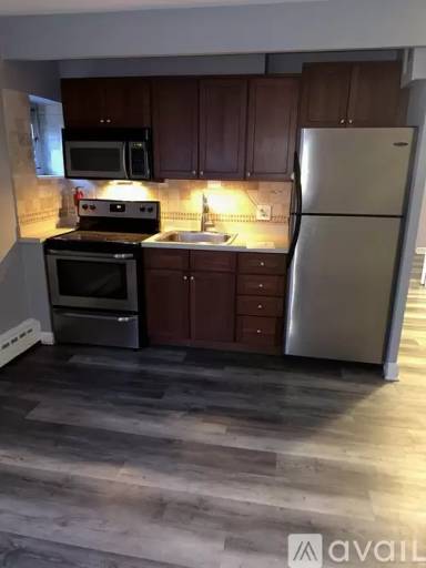 Main picture of 4960 N Marine Dr Apartments