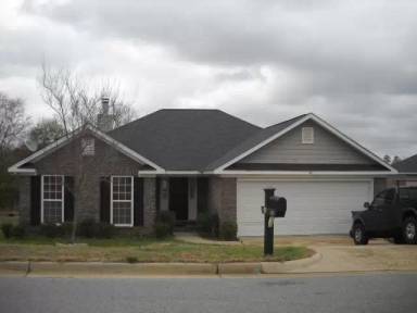 Main picture of 48 Brentwood Dr
